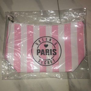 Queen's Paris Secret